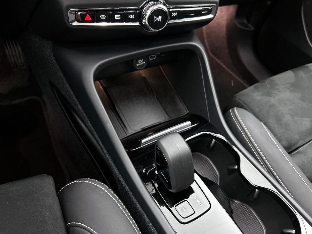 Volvo XC40 Single Motor Extended Range Ultimate 82 kWh — foto 10 van 25