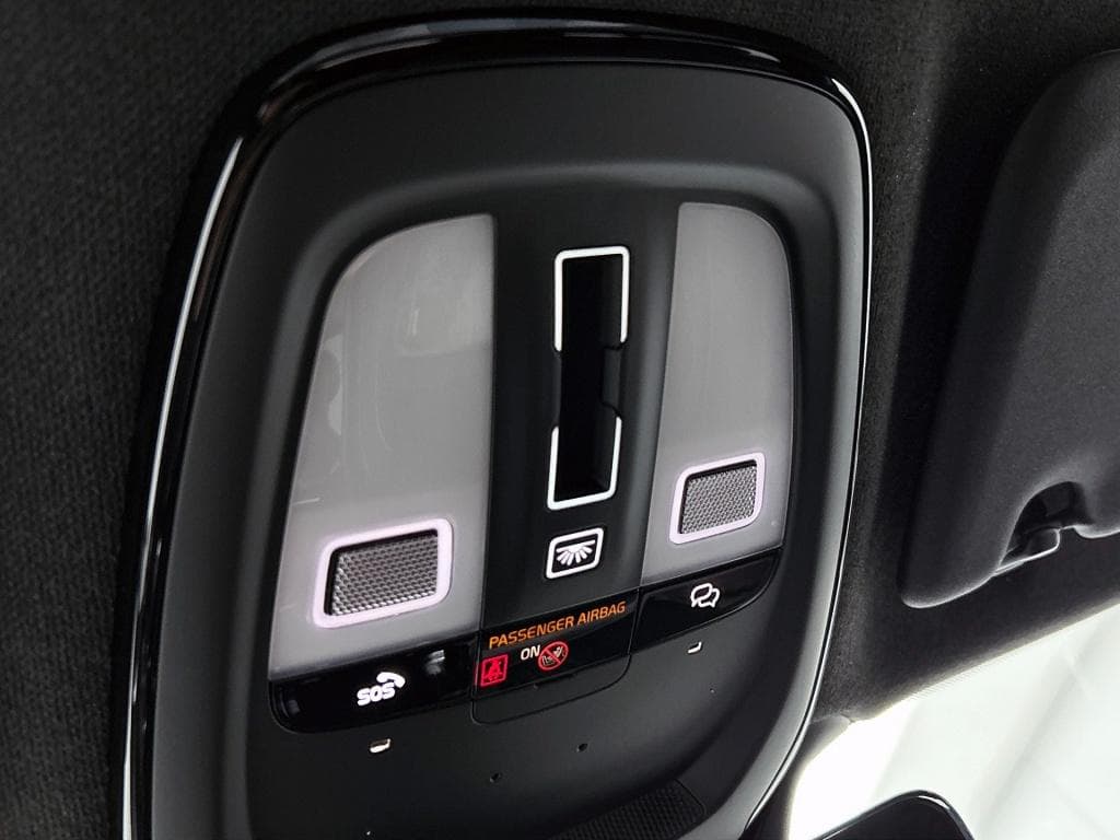 Volvo XC40 Single Motor Extended Range Ultimate 82 kWh — foto 12 van 25