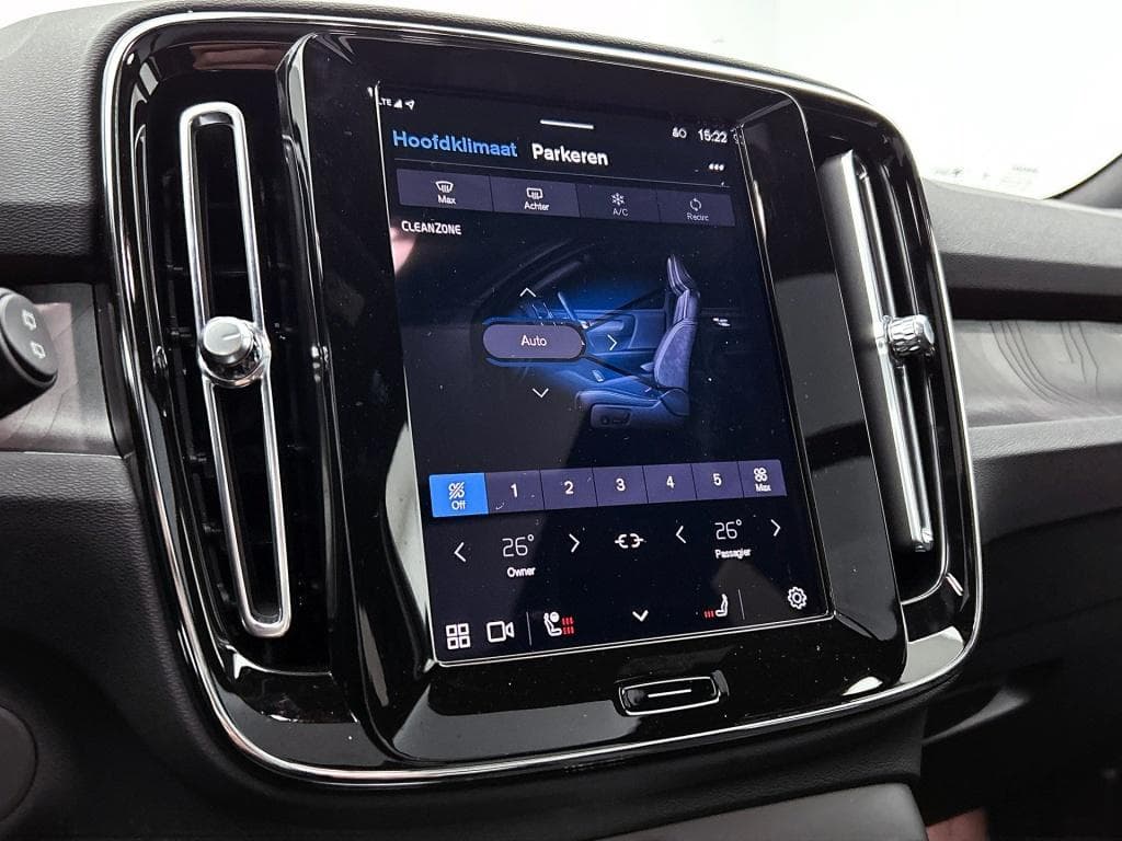 Volvo XC40 Single Motor Extended Range Ultimate 82 kWh — foto 16 van 25