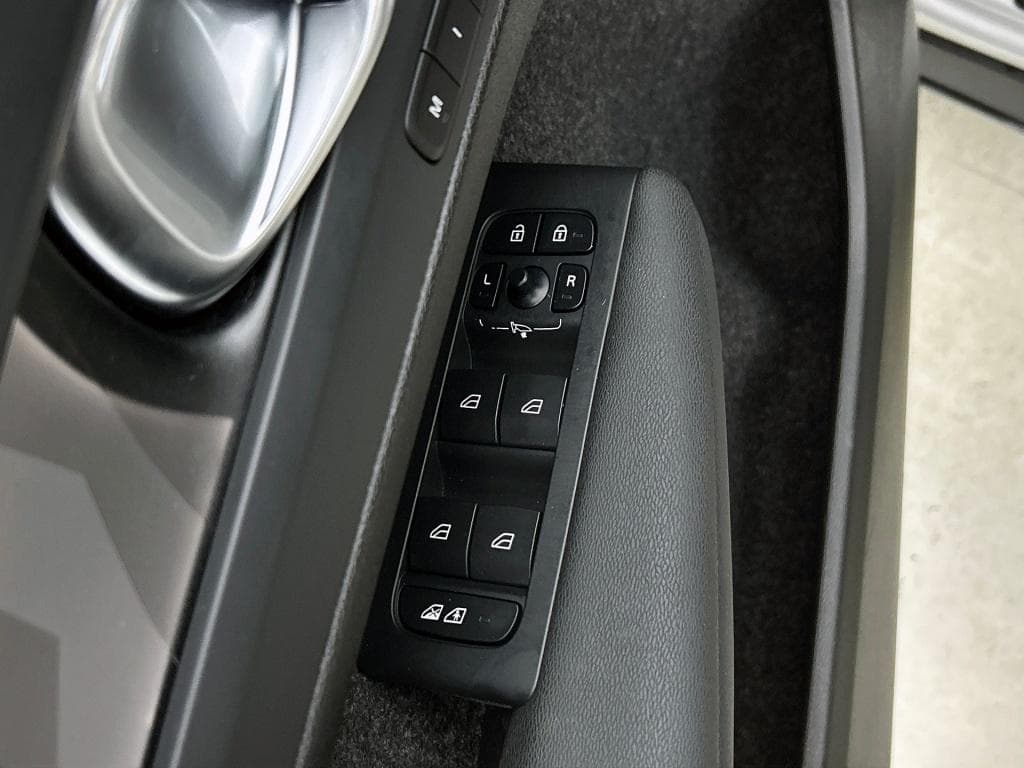 Volvo XC40 Single Motor Extended Range Ultimate 82 kWh — foto 23 van 25