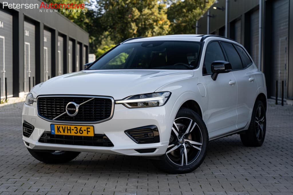 Volvo XC60 2.0 T8 Twin Engine AWD R-Design *Pano* ACC* Vol*