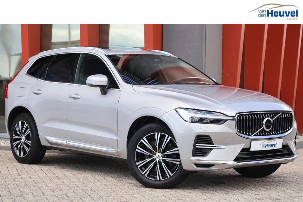 Volvo XC60 T6 Recharge AWD Inscription | Stoelverwarming | Trekhaak | Parkeercamera | Panoramadak | Long range | Pilot Assist | Leder | Keyless