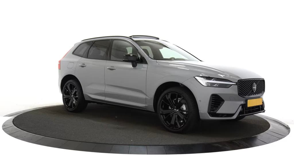 Volvo XC60 2.0 T8 Plug-in hybrid AWD Plus Black Edition / Panoramadak / Harman Kardon — foto 7 van 23