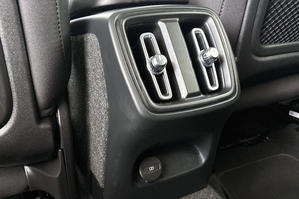 Volvo XC40 1.5 T3 Business Pro — foto 11 van 25