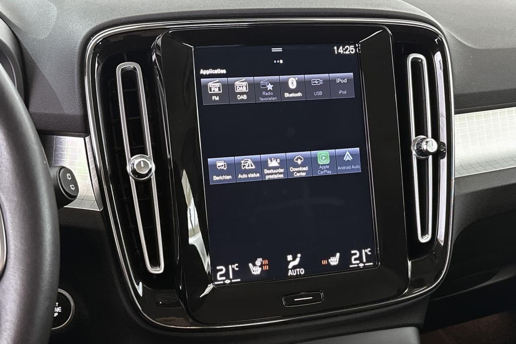Volvo XC40 1.5 T3 Business Pro — foto 12 van 25