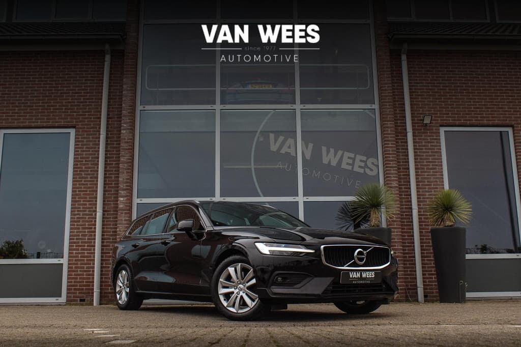 Volvo V60 2.0 B4 Inscription | NL auto | 2e eigenaar | BTW auto | Stuurverwarming | Leer | Cruise control | DAB | Camera | LED | Navigatie | Bluetooth | PDC