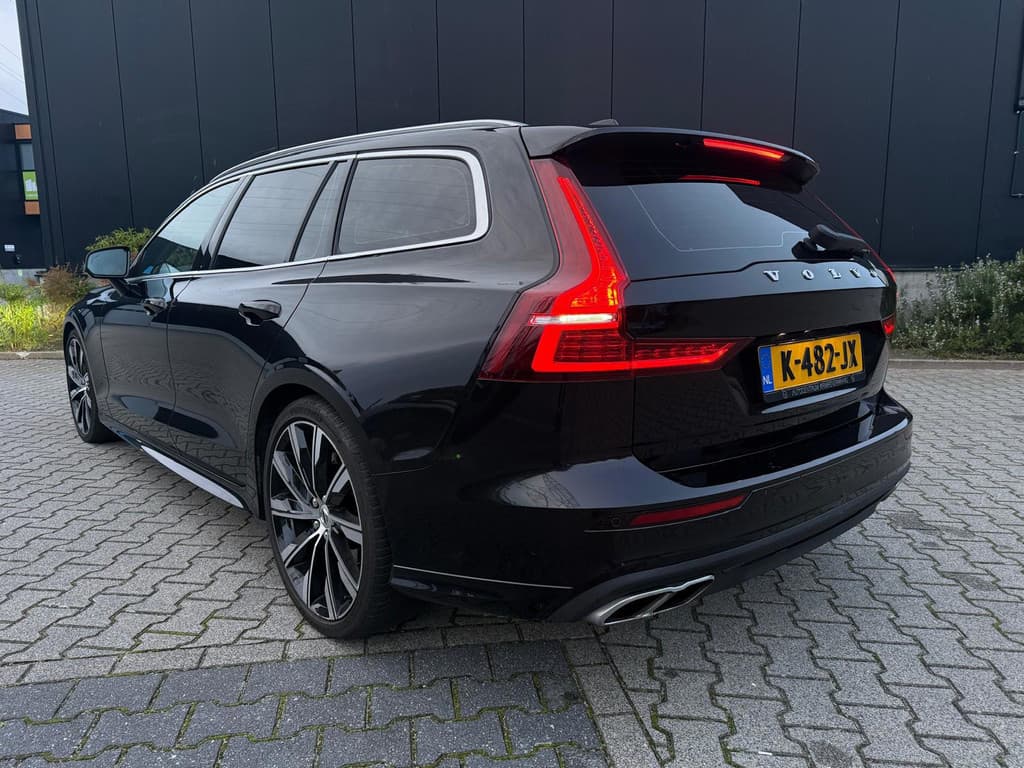 Volvo V60 2.0 B3 Inscription (RIJKLAAR) — foto 7 van 25