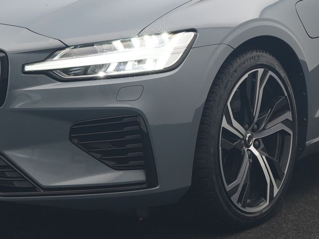 Volvo V60 T6 AWD Plus Dark Long Range PHEV 350pk Dealer O.H — foto 7 van 25