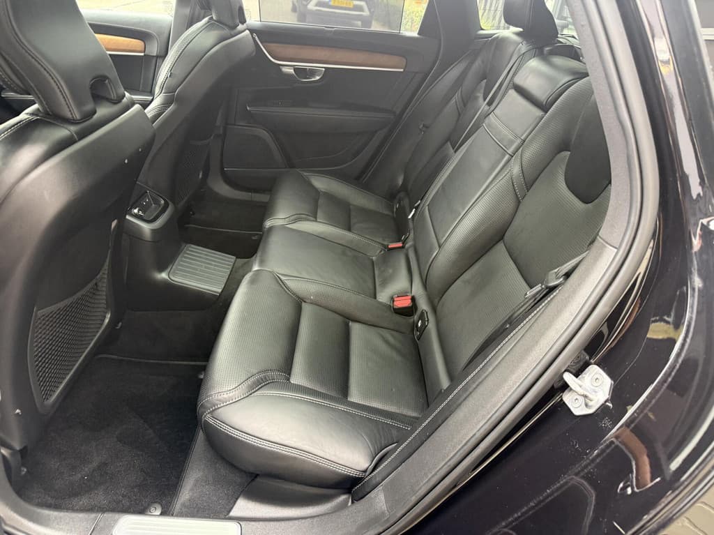 Volvo V90 2.0 T8 PHEV AWD Inscription PANO/TH/ACC *ALL-IN PRIJS* — foto 19 van 25