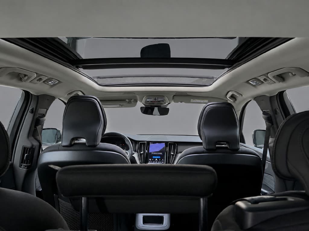 Volvo XC60 2.0 T6 Plug-in hybrid AWD Essential Bright, panoramadak, 1 e eigenaar, Origineel NL auto met nationale auto pas — foto 8 van 25