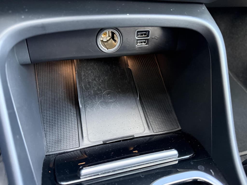 Volvo XC40 1.5 T5 Recharge Inscription PANORAMADAK TREKHAAK LEER — foto 20 van 25