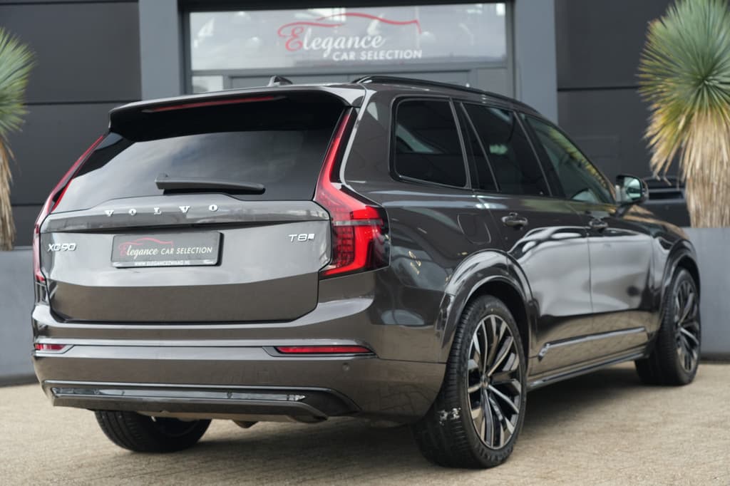 Volvo XC90 2.0 T8 FACELIFT Plug-in hybrid AWD Ultra Dark | 455 PK | Panoramadak | Bowers & Wilkins | Luchtvering | Trekhaak | — foto 2 van 25