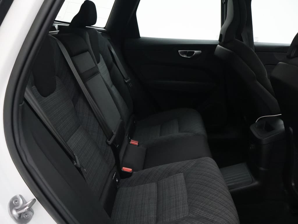 Volvo XC60 2.0 T6 350 PK PLUG-IN HYBRID AWD CORE BRIGHT — foto 10 van 25