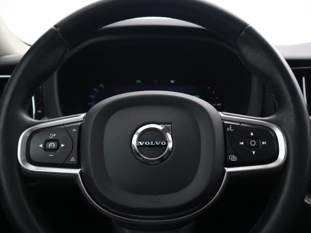 Volvo XC60 2.0 T6 350 PK PLUG-IN HYBRID AWD CORE BRIGHT — foto 23 van 25