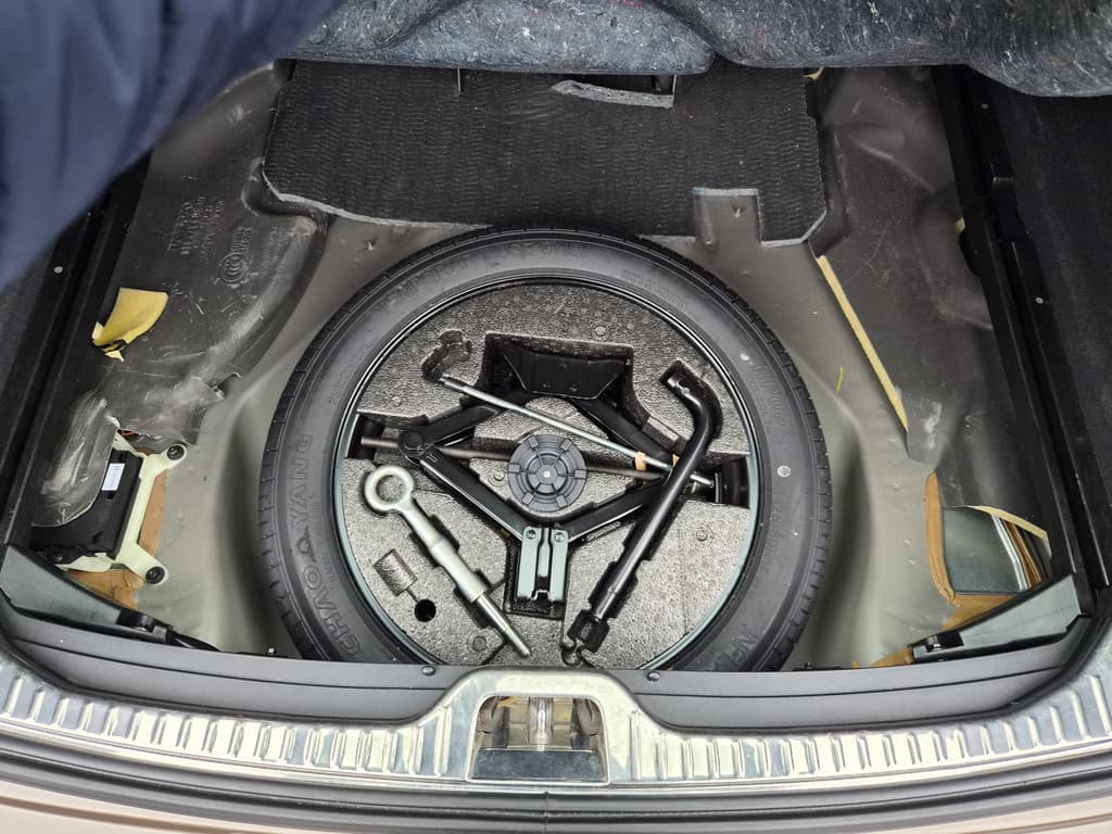 Volvo XC60 2.0 T5 FWD Polar+ — foto 22 van 25