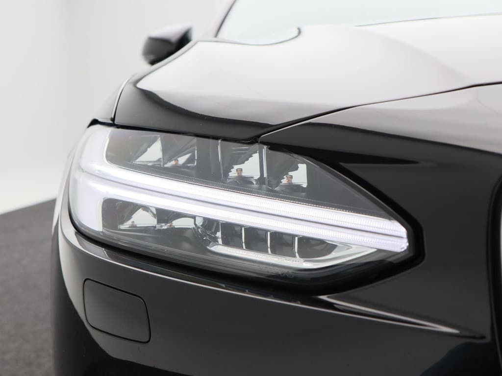 Volvo S90 2.0 T8 391 Pk AWD Inscription — foto 10 van 25