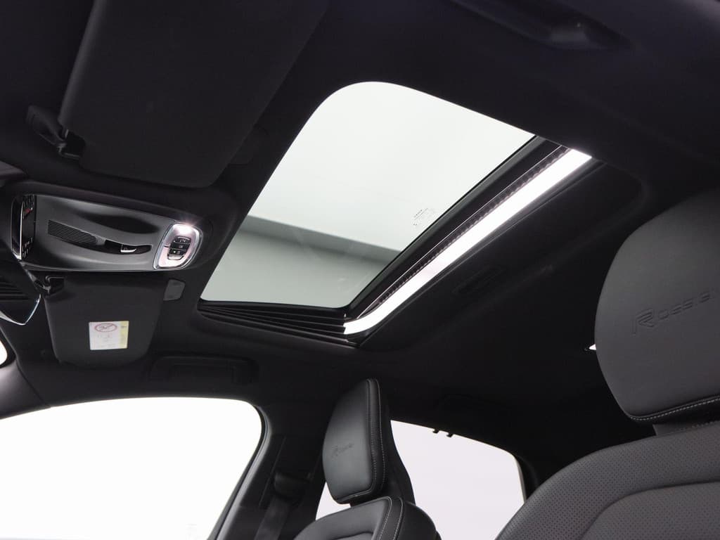 Volvo S90 2.0 T8 391 Pk AWD Inscription — foto 11 van 25