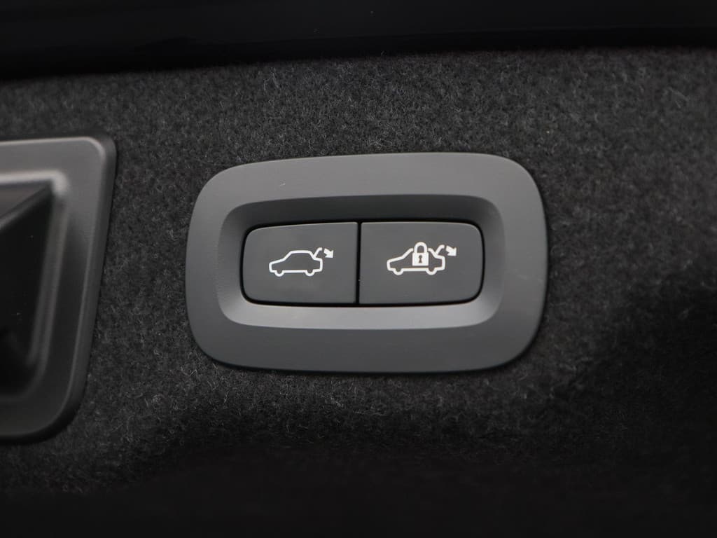 Volvo S90 2.0 T8 391 Pk AWD Inscription — foto 17 van 25