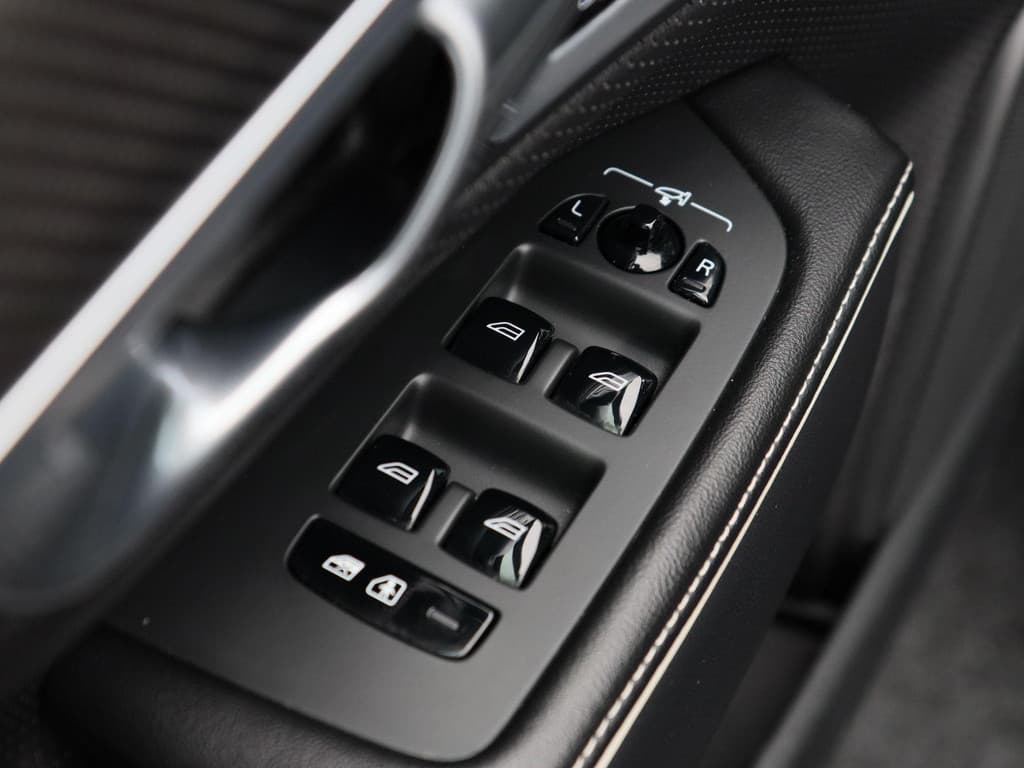 Volvo S90 2.0 T8 391 Pk AWD Inscription — foto 20 van 25