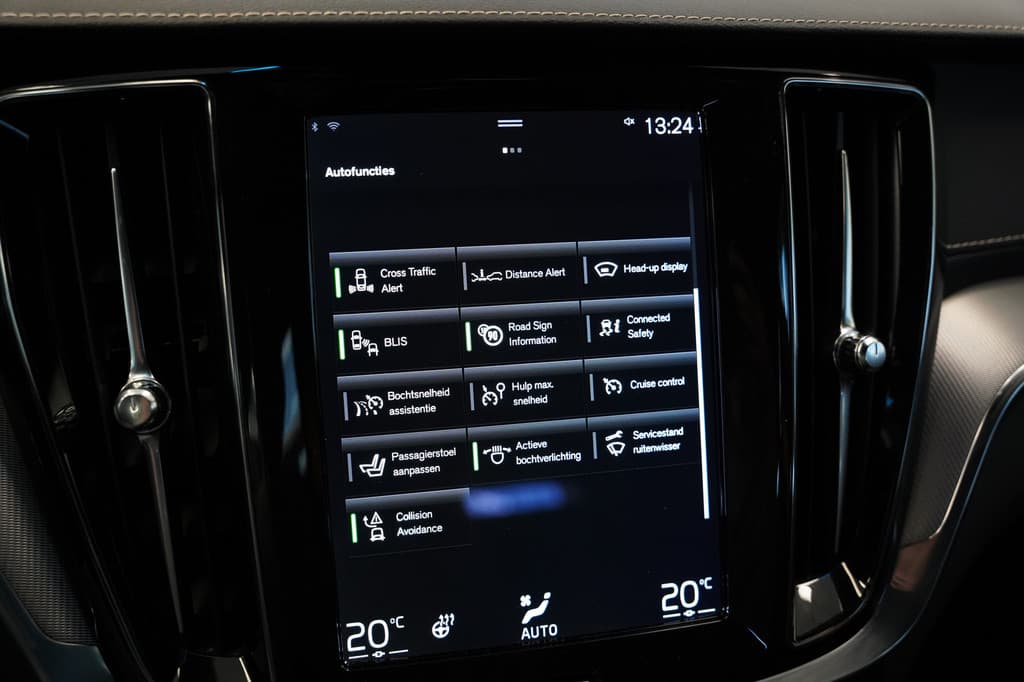 Volvo V60 2.0 T8 AWD Polestar Engineered — foto 20 van 25