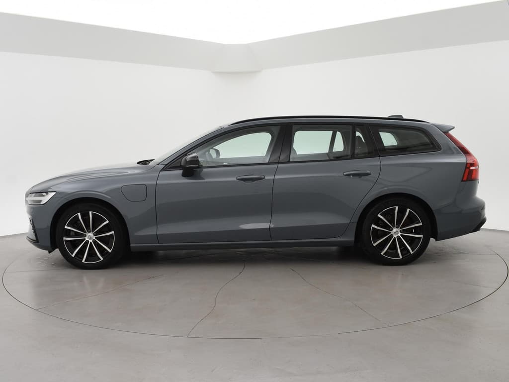 Volvo V60 2.0 T6 PLUG IN HYBRID 350 PK AWD PLUS DARK — foto 5 van 25