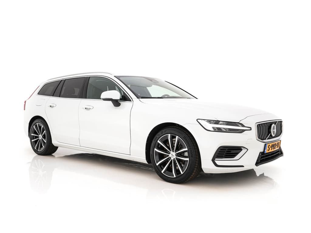 Volvo V60 2.0 T6 Core Bright AWD (Plug-In) {SoH-97%}